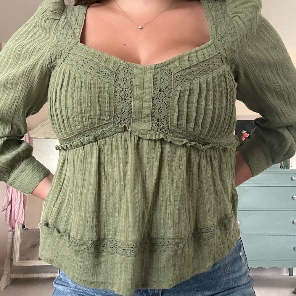 American Eagle Green Blouse